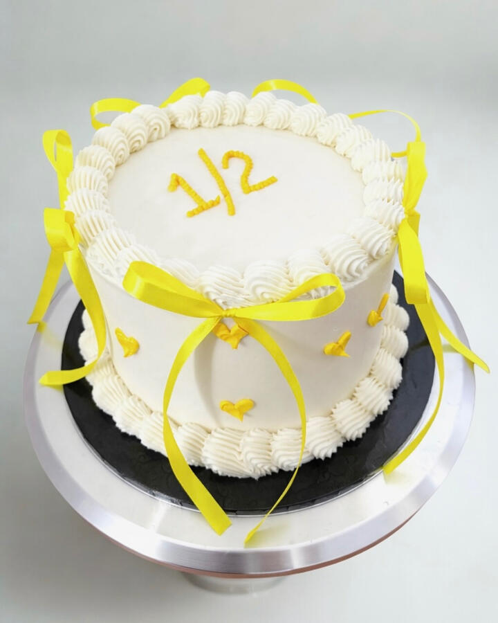 6 Months Old Baby Cake 6 Months Old Baby Cake